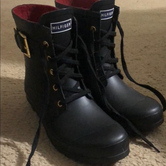 hilfiger rain boots